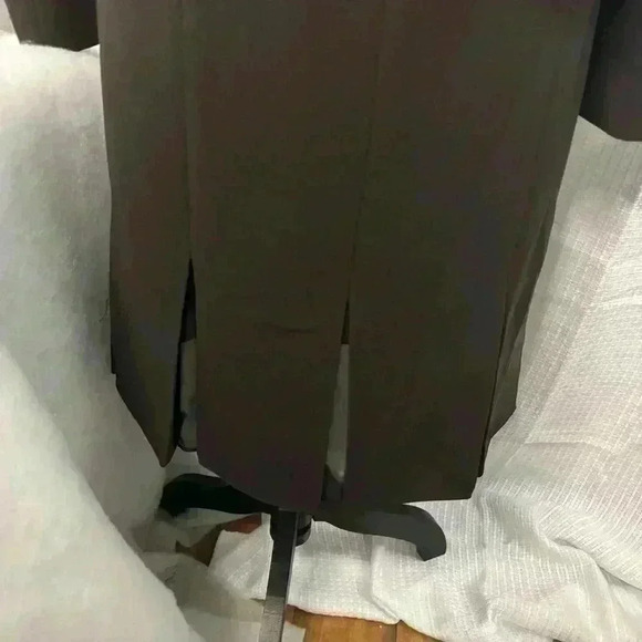 Studio Tahari Size 12 Silk Skirt Suit Brown w/Embellishments Snap Enclosure - Picture 10 of 16